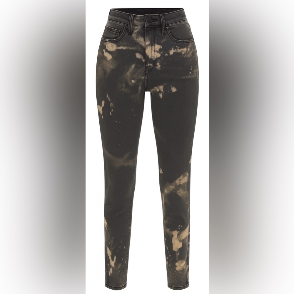 Celebrity Pink Acid Wash Curvy Skinny Black Jeans Size 3/26